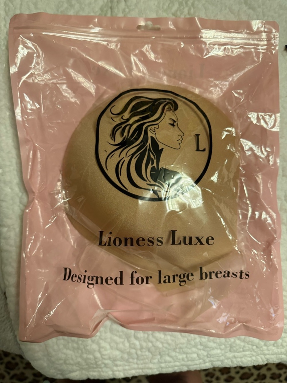 Lioness Luxe Adhesive Bra Cups - Pink Packaging
